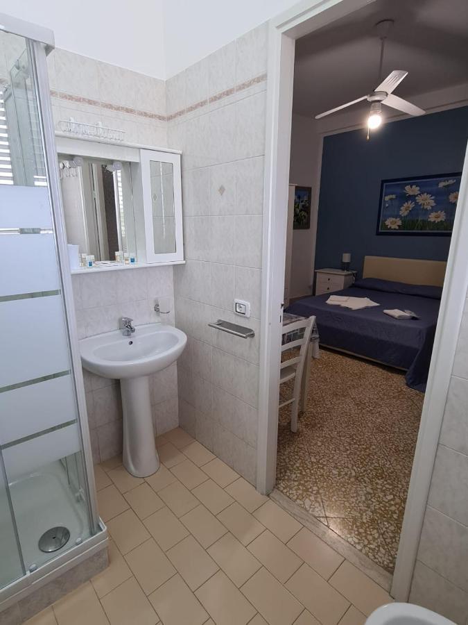Casa Michela, Sea-View Apartments Trabia Buitenkant foto
